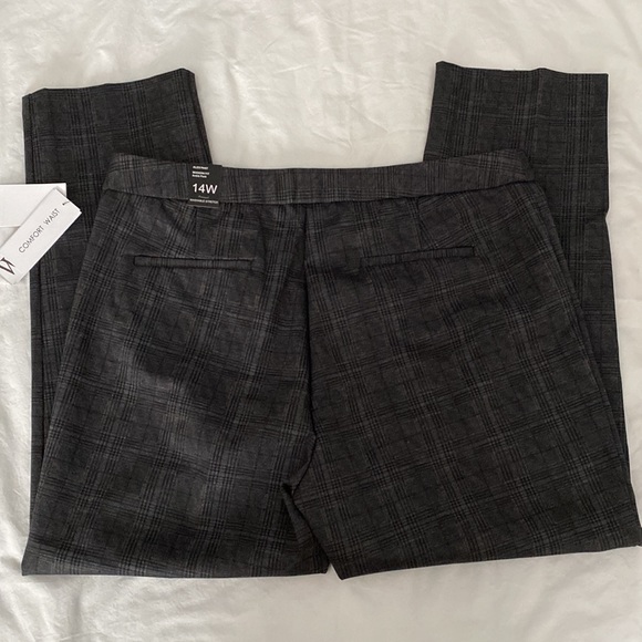 AMANDA AND CHELSEA Alex Plaid Ankle Pants - Picture 3 of 10